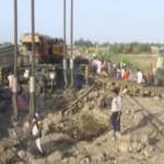 Incidente ferroviario in Pakistan, continua la rimozione delle macerie