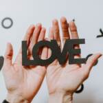 Oroscopo del giorno di mercoledì 1 settembre. Pesci: Bene il cuore grazie al vostro impegno