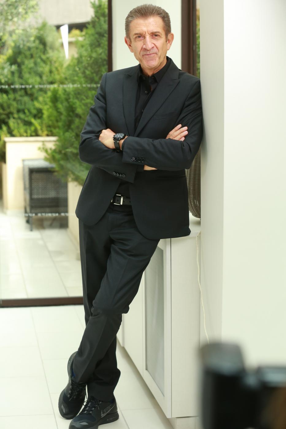 Ezio Greggio