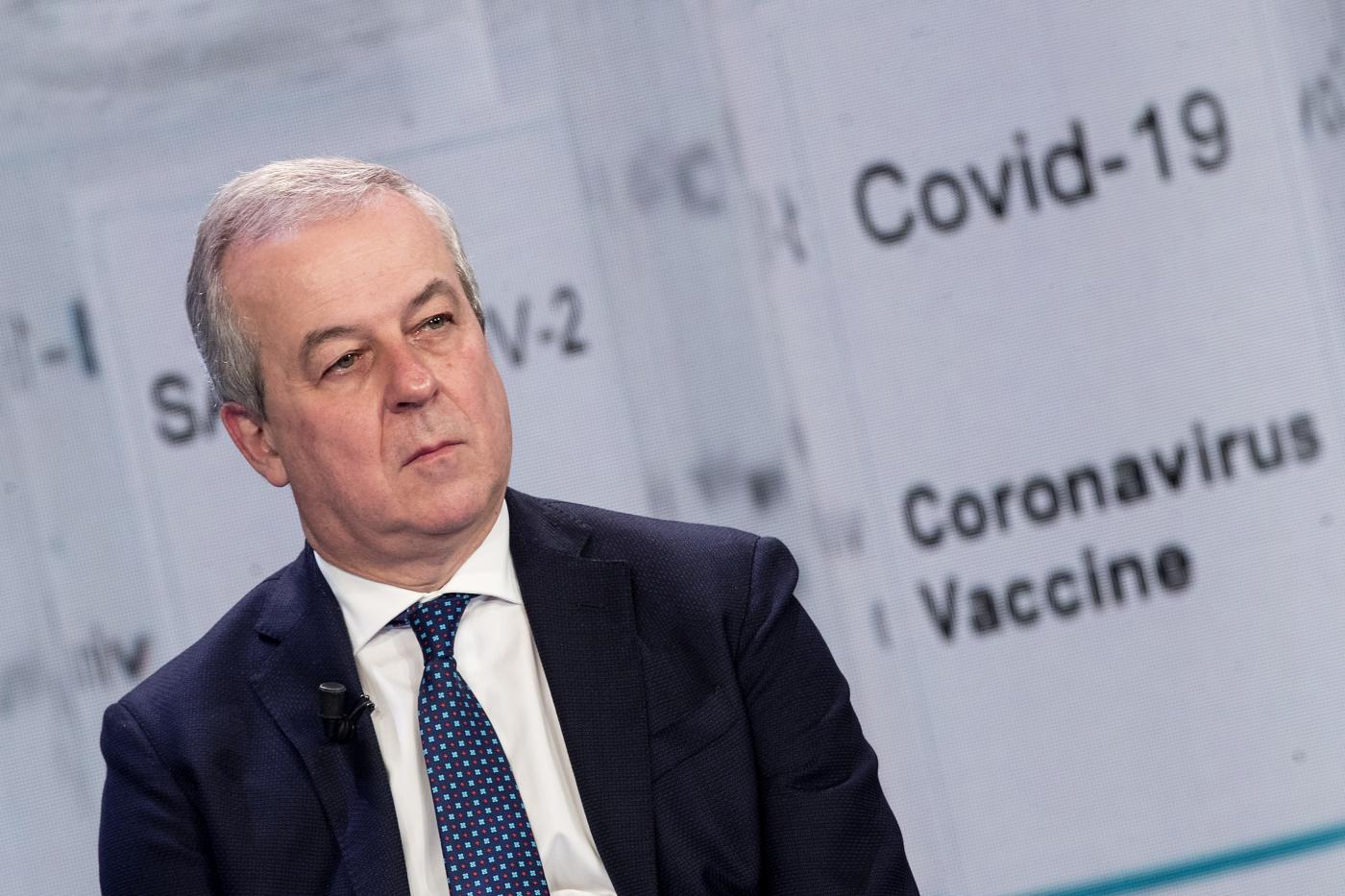 AstraZeneca ai giovani, il Cts studia un’altra strategia