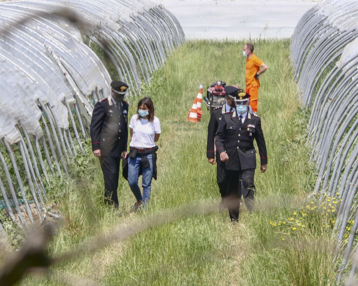 Caso Saman, il cugino indagato: “Non so nulla della scomparsa”. Si cerca il corpo anche nei pozzi