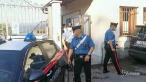 Torino, il sopralluogo dei carabinieri nella villetta di Piossasco