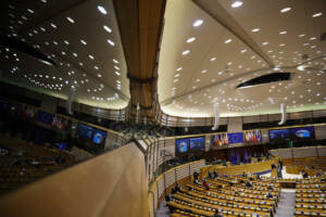 Brexit, discorso di Michel Barnier al Parlamento Ue