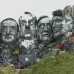 G7 in Cornovaglia, i volti dei leader riprodotti coi rifiuti elettronici riciclati
