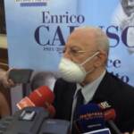 L’appello di De Luca ai napoletani: “Andate a vaccinarvi in massa, in migliaia non lo hanno ancora fatto”