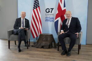 Coronovaglia, Boris Johnson incontra Joe Biden alla vigilia del G7