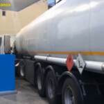 Napoli, contrabbando di gasolio: sequestrati beni per 18 mln di euro