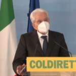 Mattarella: “Dovere offrire a giovani occasioni per riflettere su futuro”