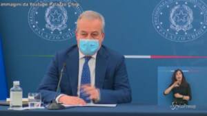 Locatelli: “Astrazeneca raccomandato solo a over 60”