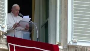 Papa Francesco: “Il Mediterraneo è il più grande cimitero d’Europa”
