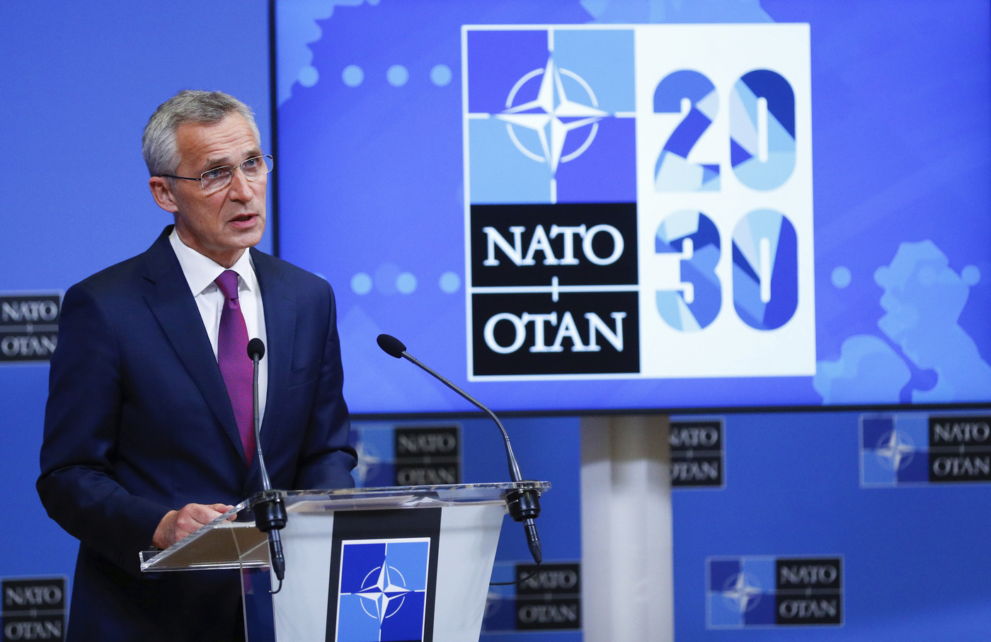 Nato, Stoltenberg: “Non siamo in una nuova Guerra Fredda con la Cina”