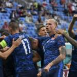 Euro 2020, la Slovacchia sorprende la Polonia: 2-1 a San Pietroburgo, decide Skriniar