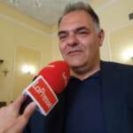 Kim Jong-Un vieta i jeans, imprenditore italiano gliene invia un paio: “E’ protesta pacifica”