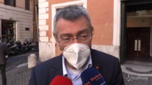 Reddito di cittadinanza, Landini: “Serve perché Italia è più povera”