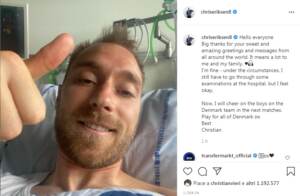 Eriksen dal letto di ospedale col pollice alzato