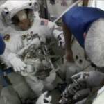Spazio, gli astronauti al lavoro per montare sull’Iss pannelli solari