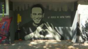 Vertice Usa-Russia, a Ginevra un murales e scritte pro Navalny