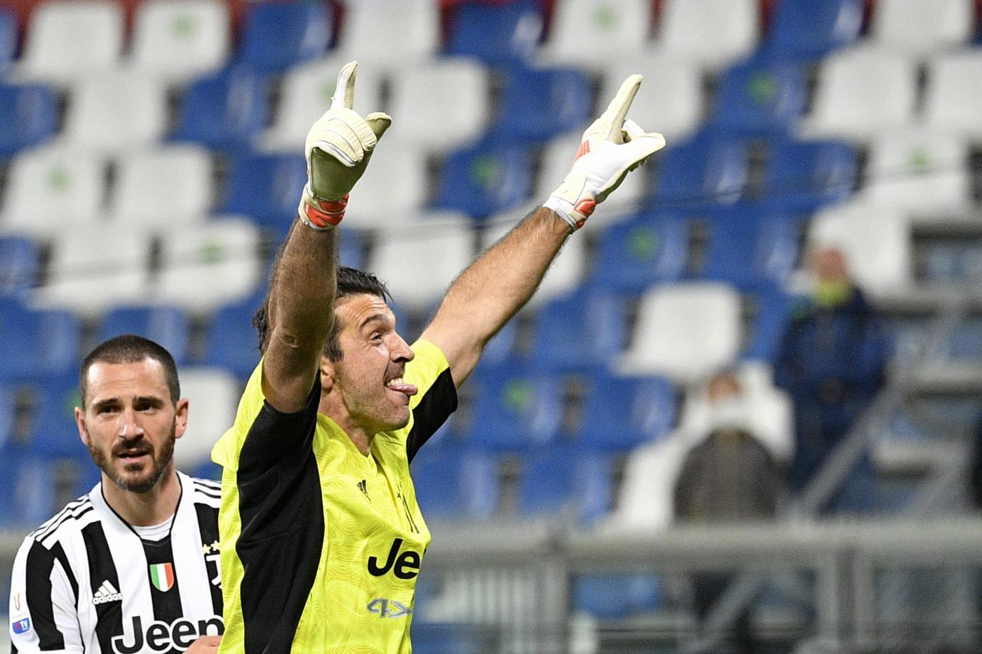 Il Parma ufficializza il ritorno di Buffon: “Superman torna a casa”