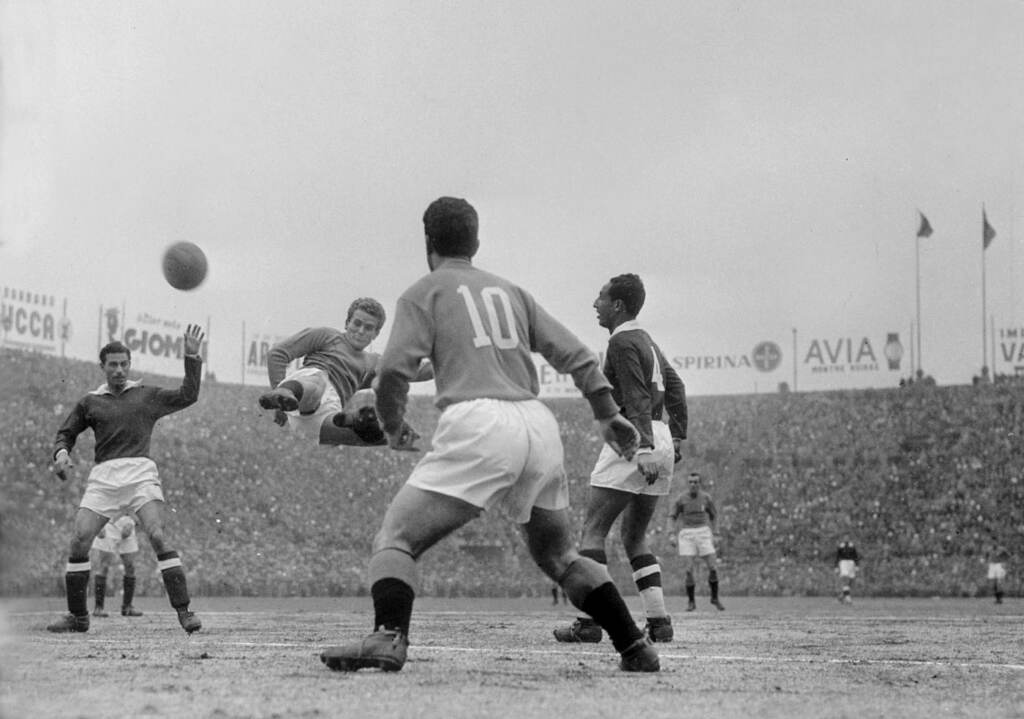 Galleria foto 'Boniperti, una vita in bianconero | LA FOTOGALLERY' - foto 4