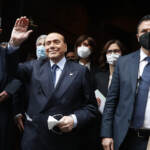 Centrodestra, l’appello di Berlusconi agli alleati: “Costruire partito unico entro 2023”