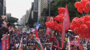 Brasile, continuano le proteste contro Bolsonaro e la gestione della pandemia
