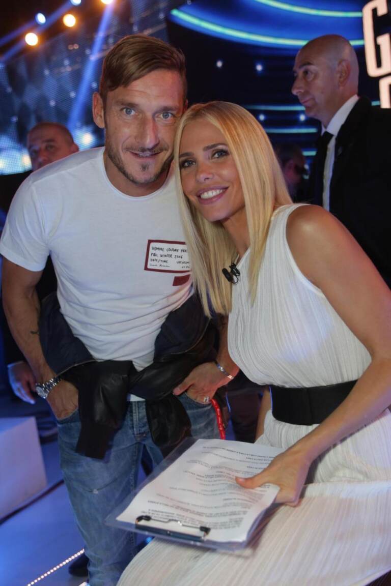 Ilary Blasi E Totti Stanno Ancora Insieme