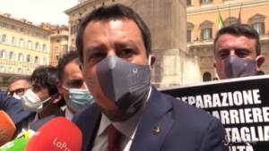 Termini, Salvini: “Vicino al poliziotto e sempre dalla parte delle forze dell’ordine”