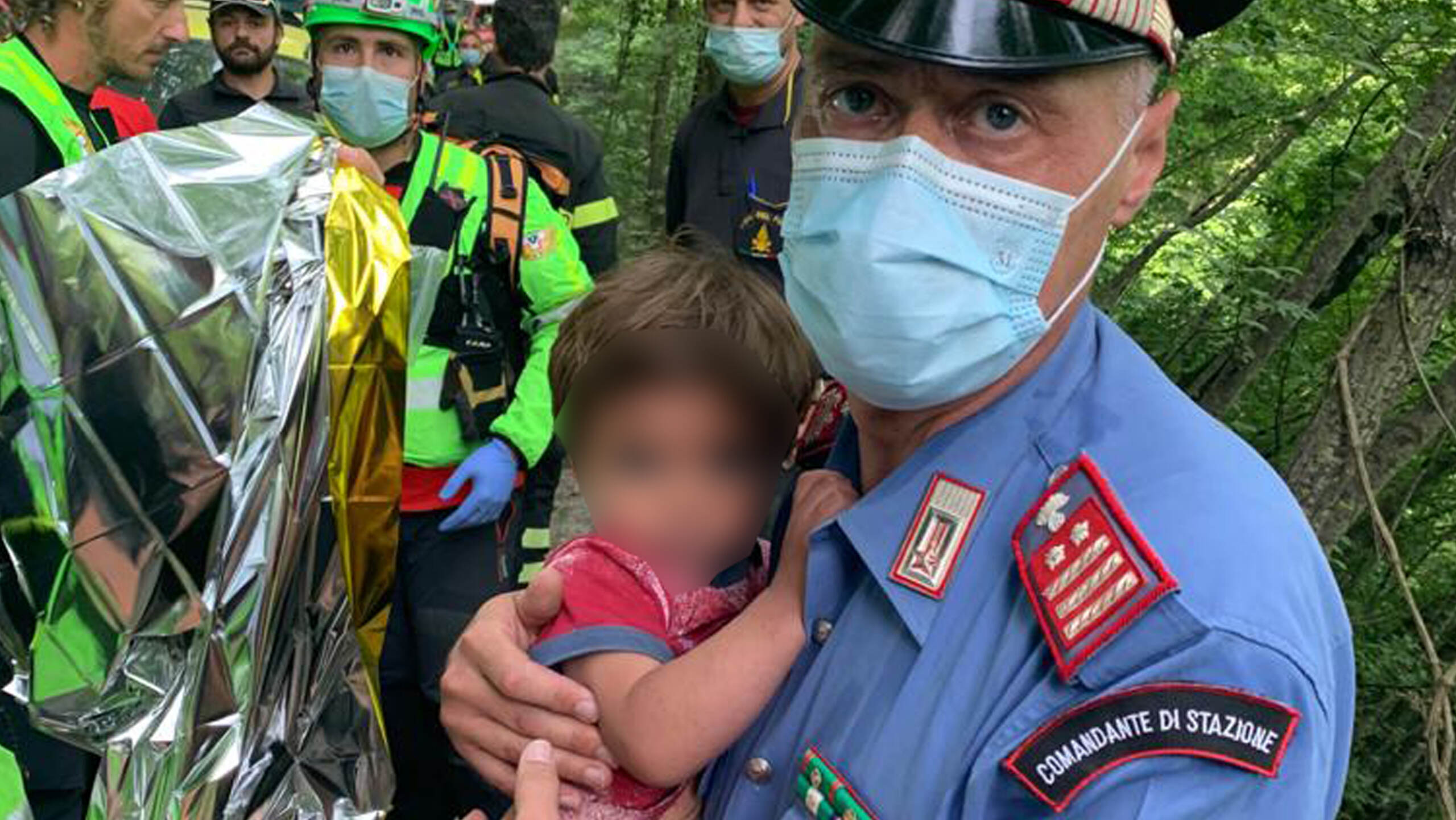 Mugello, ritrovato vivo il piccolo Nicola: era a 3 Km da casa, sta bene