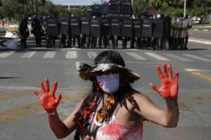 Brazil: Indigenous protest for land rights