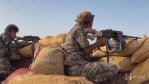 Yemen, violenta battaglia per la città di Marib tra esercito e ribelli Houti