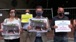 Napoli: Galleria della Vittoria resta chiusa, esplode la rabbia dei cittadini
