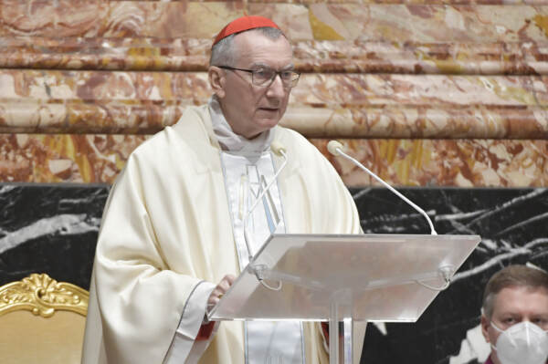 Ddl Zan, Parolin media: “Concordo con Draghi, lo Stato è laico. Vaticano non vuole lo stop della legge”