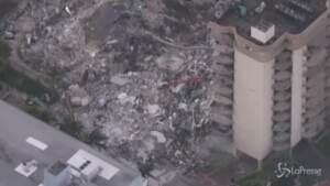Crollo palazzo Miami: le immagini aeree del disastro