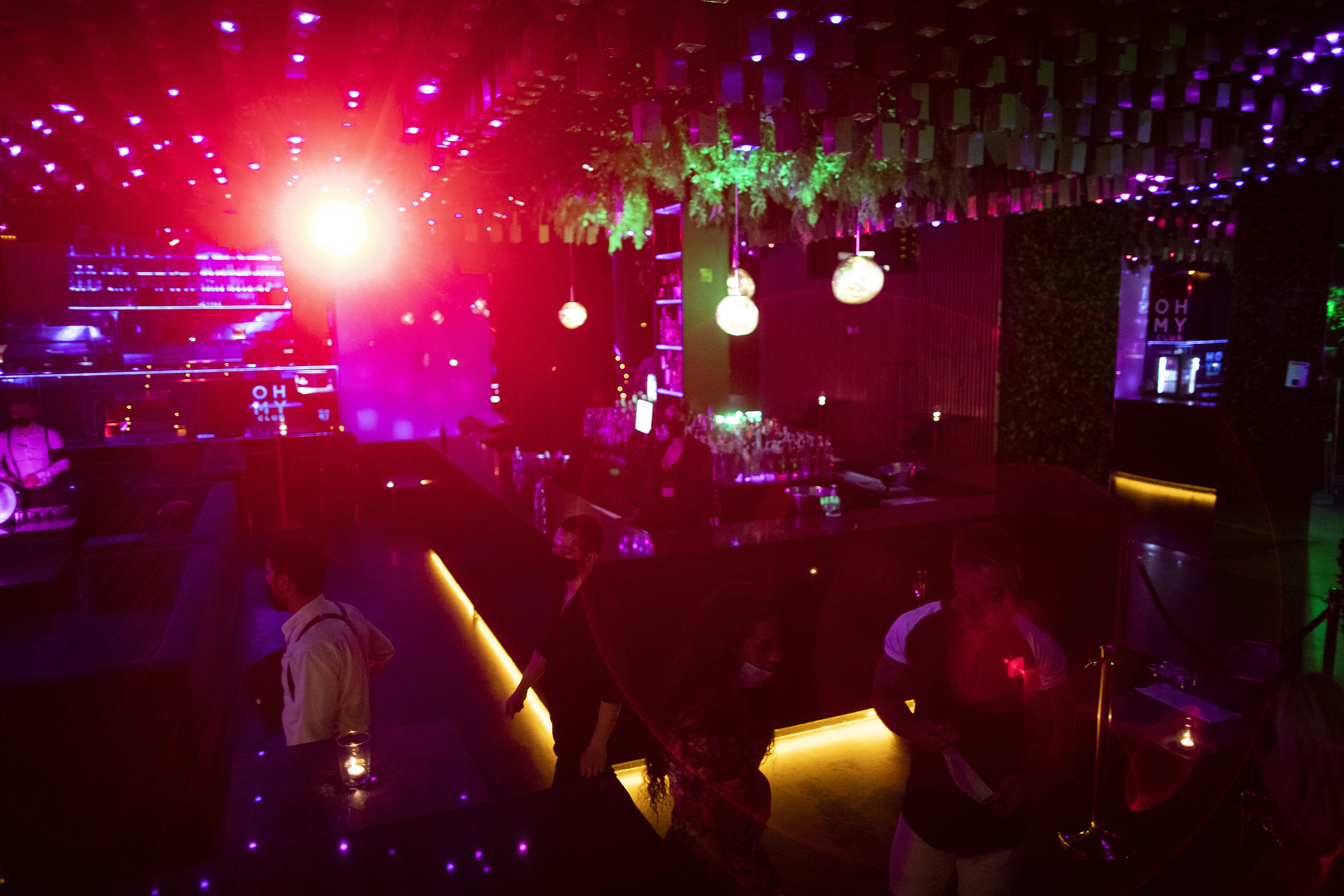 Covid, da Cts ok a discoteche ma all’aperto e con green pass. Italia tutta ‘bianca’ Covid, da Cts ok a discoteche ma all’aperto e con green pass. Italia tutta ‘bianca’