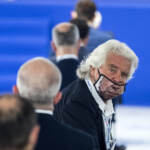Beppe Grillo indagato a Milano per traffico di influenze illecite