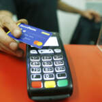 Stop a Cashback, protesta M5S: “Un grave errore, programma funziona”