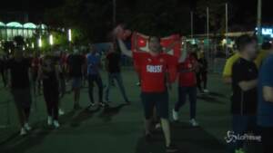 Euro2020, gioia e caroselli in strada dopo la storica vittoria della Svizzera sulla Francia