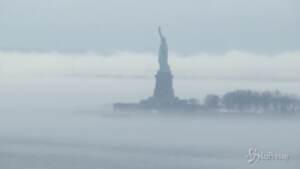 Usa: arrivata a New York la replica della Statua della Libertà
