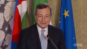 Covid, Draghi: “La pandemia non è finita”