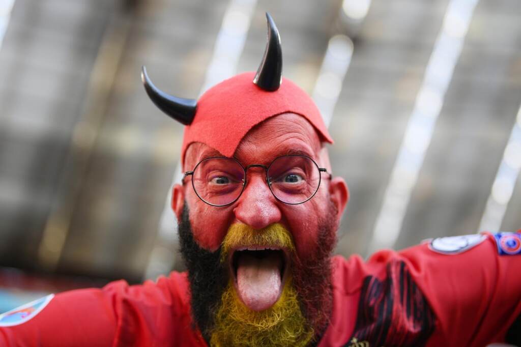 Galleria foto 'Euro 2020, Belgio-Italia: i giocatori in ginocchio contro il razzismo' - foto 6