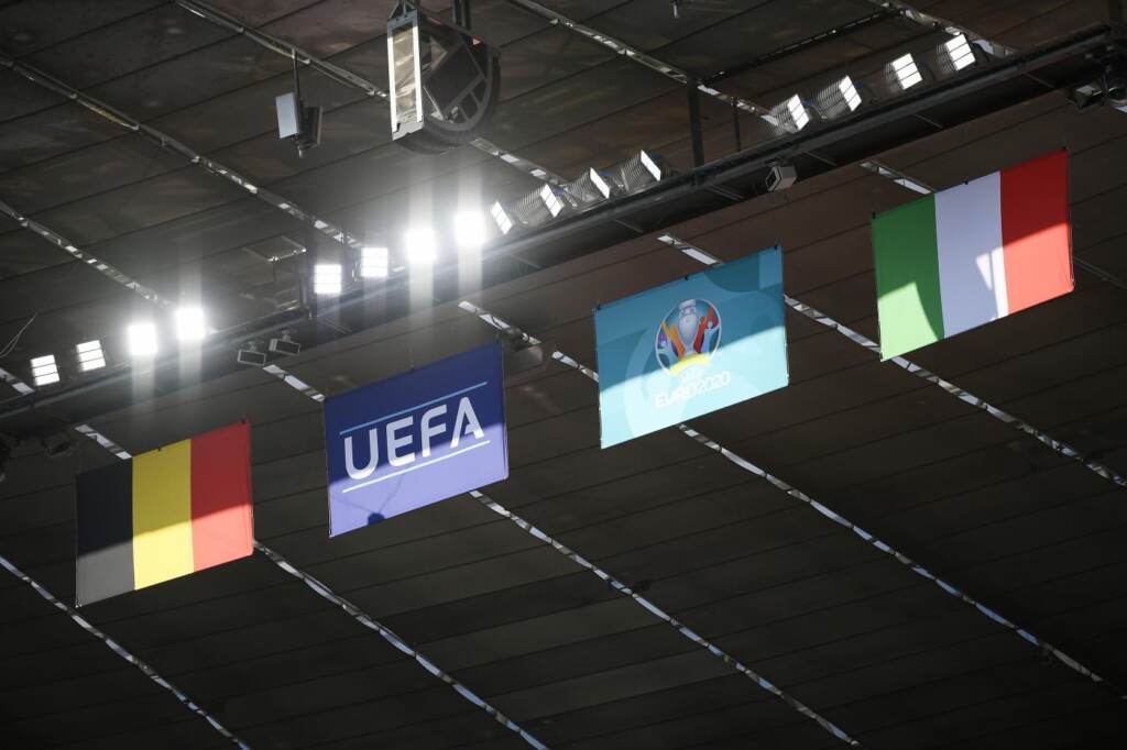 Galleria foto 'Euro 2020, Belgio-Italia: i giocatori in ginocchio contro il razzismo' - foto 13