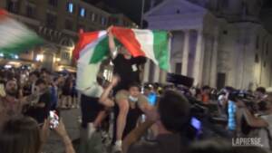 Euro 2020, da Roma a Milano esplode la festa in piazza dei tifosi azzurri