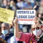 Ddl Zan, nessun accordo in maggioranza: si va in Aula per votare calendarizzazione