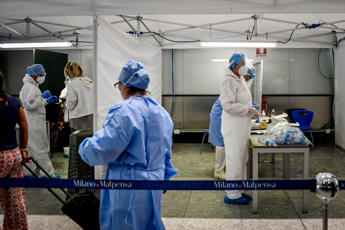 Covid, il bollettino di domenica 4 luglio: 808 casi e 12 morti