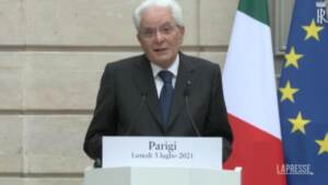 Covid, Mattarella: “Grande sofferenza, ne stiamo uscendo con grande impegno”