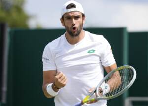 Wimbledon, Berrettini vola ai quarti: dominato Ivashka