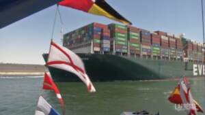 Ever Given in partenza da canale Suez dopo accordo con Egitto