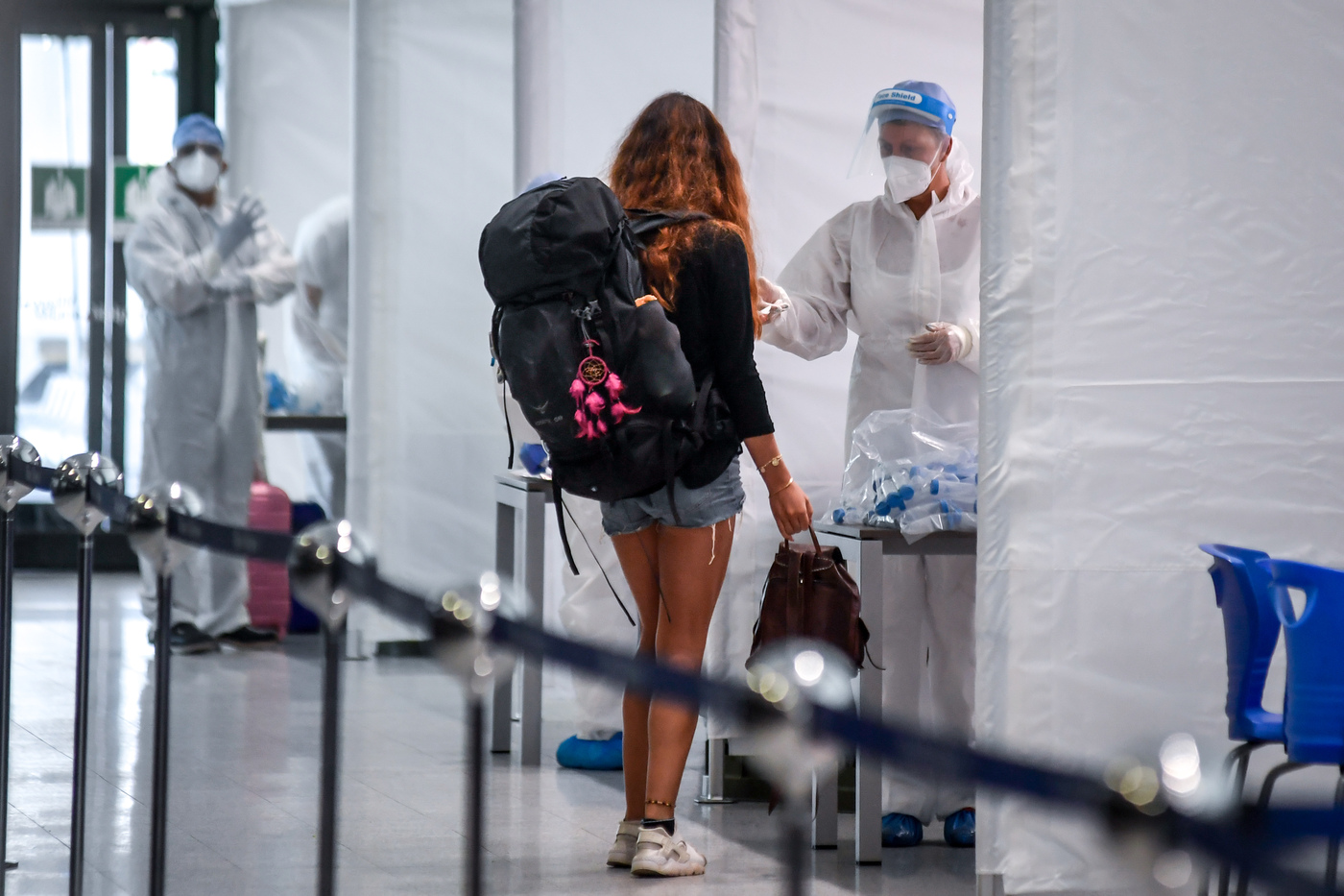 L’Oms Europa avverte: “Quest’estate valutate se viaggiare, comporta rischi”