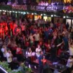 Euro 2020, la gioia dei tifosi inglesi per la vittoria con la Danimarca