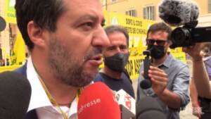 Giustizia, Salvini: “Altri lavorano per dividere e polemizzare, noi per unire”